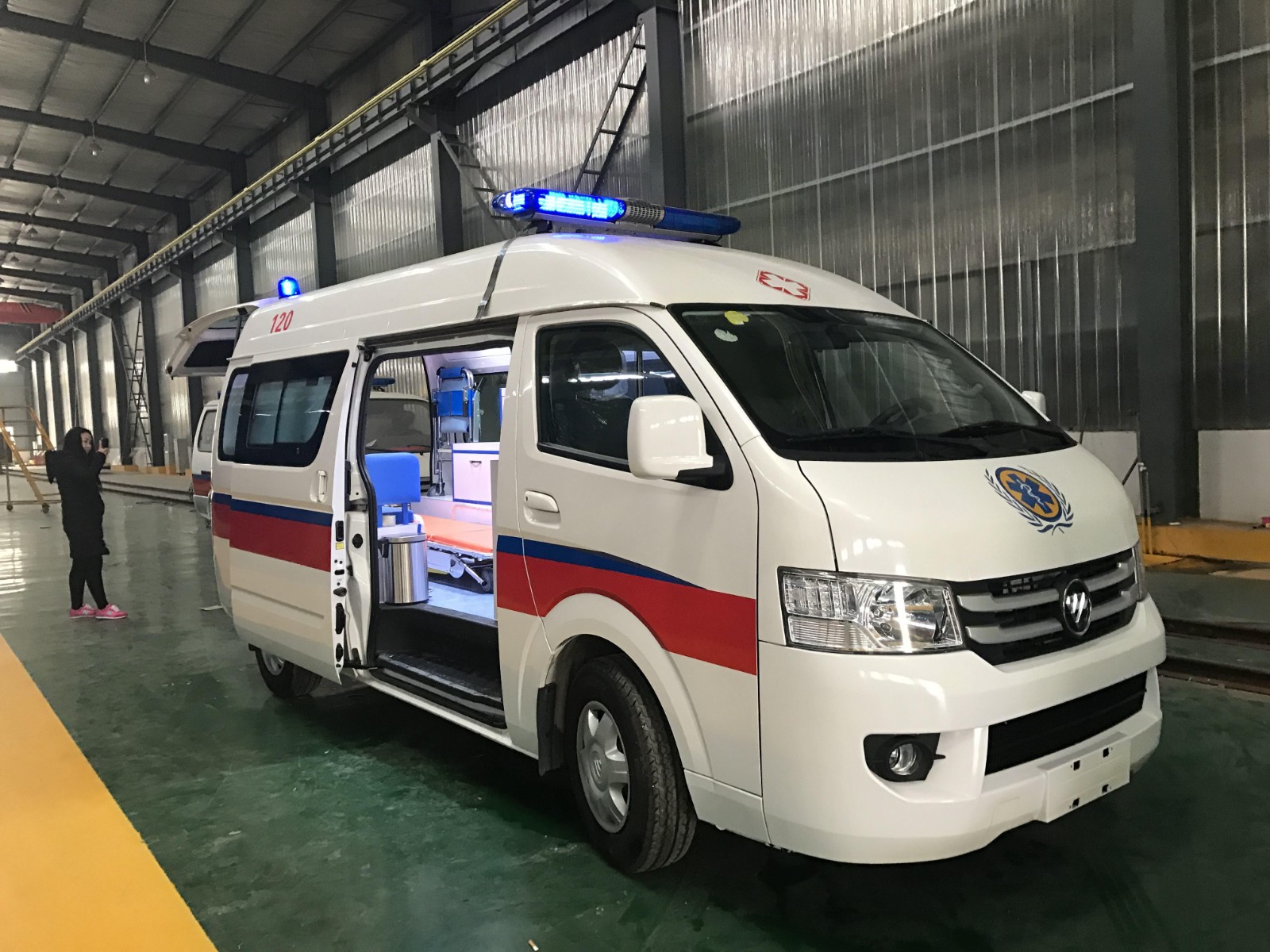 富锦县救护车转院